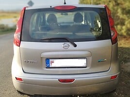 Nissan Note 2011 y Hatchback