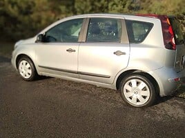 Nissan Note 2011 y Hatchback