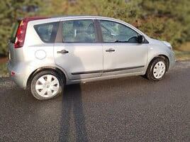 Nissan Note 2011 y Hatchback