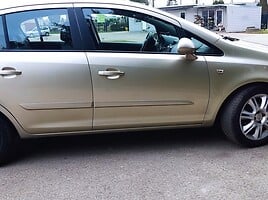 Opel Corsa 2007 г Хэтчбек