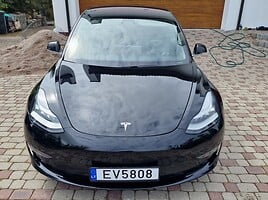 Tesla Model 3 2018 y Hatchback