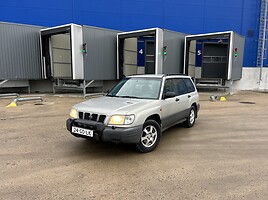 Subaru Forester 10600 2000 y