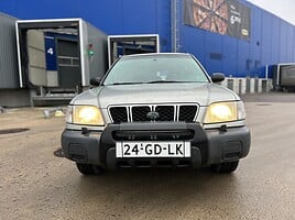 Subaru Forester 10600 2000 y