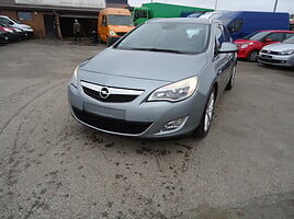 Opel Astra Universalas 2011