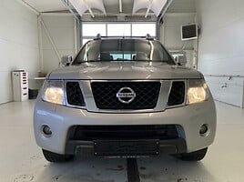 Nissan Navara 2012 y Other