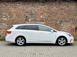 Toyota Avensis 2012 m Universalas