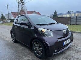 Toyota iQ 2009 г Хэтчбек