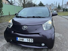 Toyota iQ 2009 г Хэтчбек