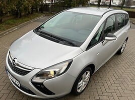 Opel Zafira Tourer 2013 m Vienatūris