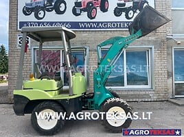 Yanmar v2-3b 2000 y Loader