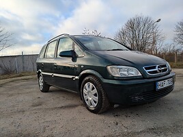 Opel Zafira 2005 г Хэтчбек