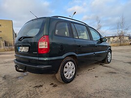 Opel Zafira 2005 г Хэтчбек