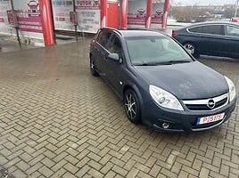 Opel Signum 2006 y Hatchback