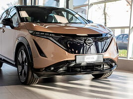 Nissan ARIYA Visureigis / Krosoveris 2022