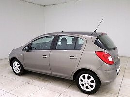 Opel Corsa 2012 y Hatchback