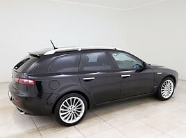 Alfa Romeo 159 2010 г Универсал