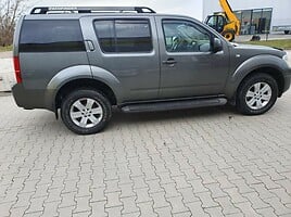 Nissan Pathfinder 2007 г Внедорожник / Кроссовер