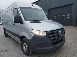 Mercedes-Benz Sprinter 2019 г запчясти