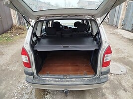 Opel Zafira Life 2004 y Van