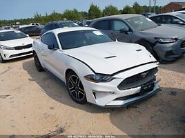 Ford Mustang Coupe 2021