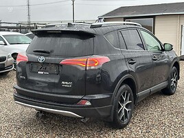 Toyota RAV4 2016 y Off-road / Crossover