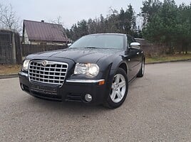 Chrysler 300C 2009 г Седан