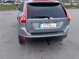 Volvo XC60 2009 y Off-road / Crossover