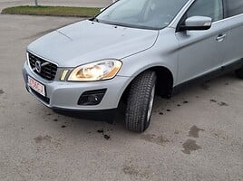 Volvo XC60 2009 y Off-road / Crossover