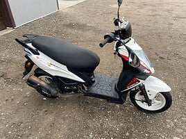 Kymco Agility 2011 y Scooter / moped