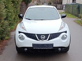 Nissan Juke 2013 y Off-road / Crossover