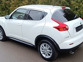 Nissan Juke 2013 y Off-road / Crossover