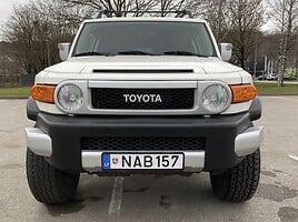 Toyota FJ 2014 m Visureigis / Krosoveris