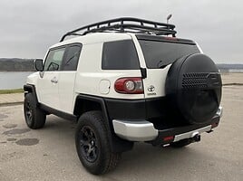 Toyota FJ 2014 m Visureigis / Krosoveris