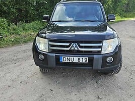 Mitsubishi Pajero 2008 г Внедорожник / Кроссовер