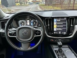 Volvo XC60 2018 y Off-road / Crossover