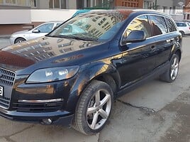 Audi Q7 2009 г Внедорожник / Кроссовер