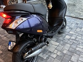 Piaggio ZIP 2014 m Motoroleris / Mopedas