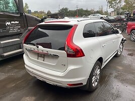 Volvo XC60 2015 y Off-road / Crossover