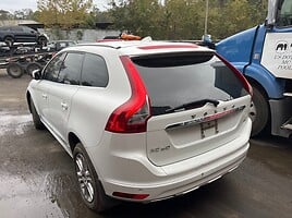 Volvo XC60 2015 y Off-road / Crossover