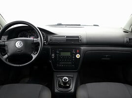 Volkswagen Passat 2005 г Седан