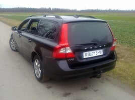 Volvo V70 2009 y Wagon