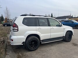 Toyota Land Cruiser 2007 г Внедорожник / Кроссовер