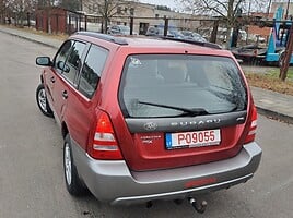 Subaru Forester 2005 г Внедорожник / Кроссовер