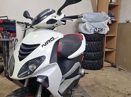 Piaggio NRG 2010 y Scooter / moped