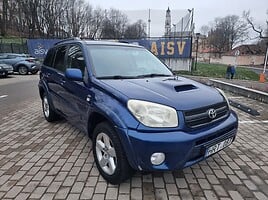 Toyota RAV4 2004 y Off-road / Crossover