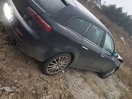 Alfa Romeo 159 2006 г запчясти