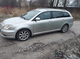 Toyota Avensis 2005 m Universalas