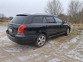 Toyota Avensis 2004 m Universalas