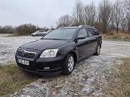 Toyota Avensis 2004 m Universalas