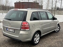 Opel Zafira 2006 m Vienatūris